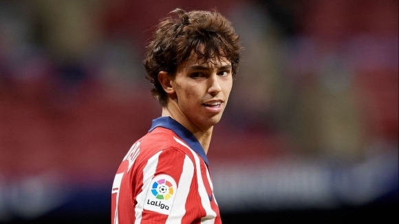 Пари Сен Жермен подготвя нова трансферна бомба На Парк де