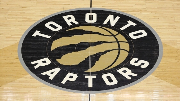 Канадското правителство отхвърли искането на НБА и Торонто Раптърс да
