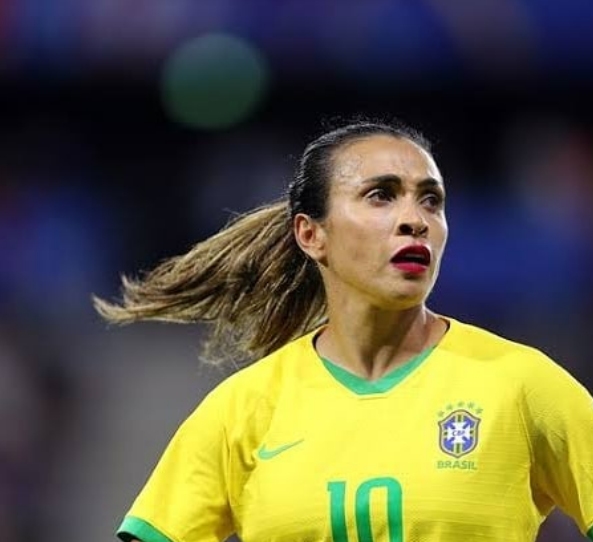 Марта даде положителен тест за коронавирус потвърдиха от бразилската футболна