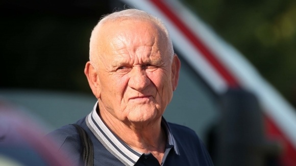 Бившият наставник на Левски, ЦСКА-София и Литекс отново се завърна