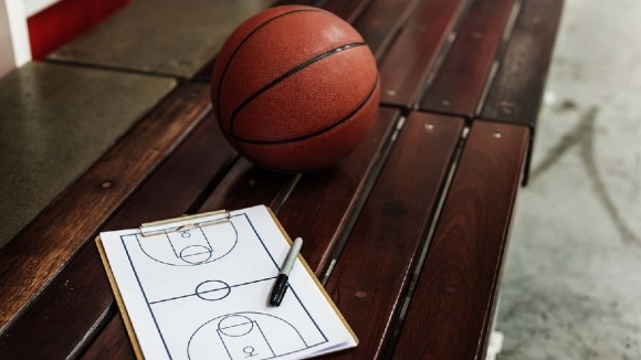 Първият изпит за повишаване на баскетболния треньорски лиценз бе отложен