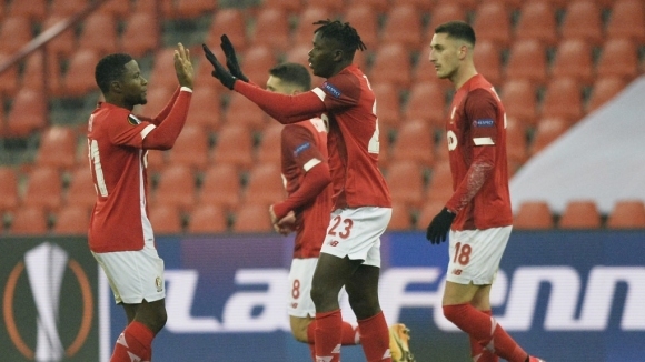 Стандард Лиеж записа първа победа в група D на Лига