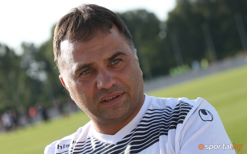 Наставникът на Хебър Пазарджик Николай Митов беше разочарован след поражението