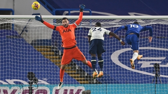 Челси и изглеждат като претенденти за титлата след отлично начало