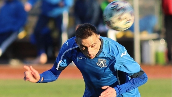 Без голове 0 0 завършиха в Лом лидерът на Северозападната