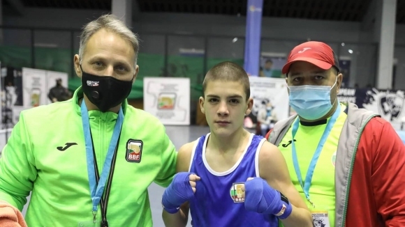 Българинът Кристиян Цветанов се класира за финала при най-леките в