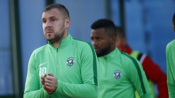 поздрави който днес навършва 36 години Румънецът който играе