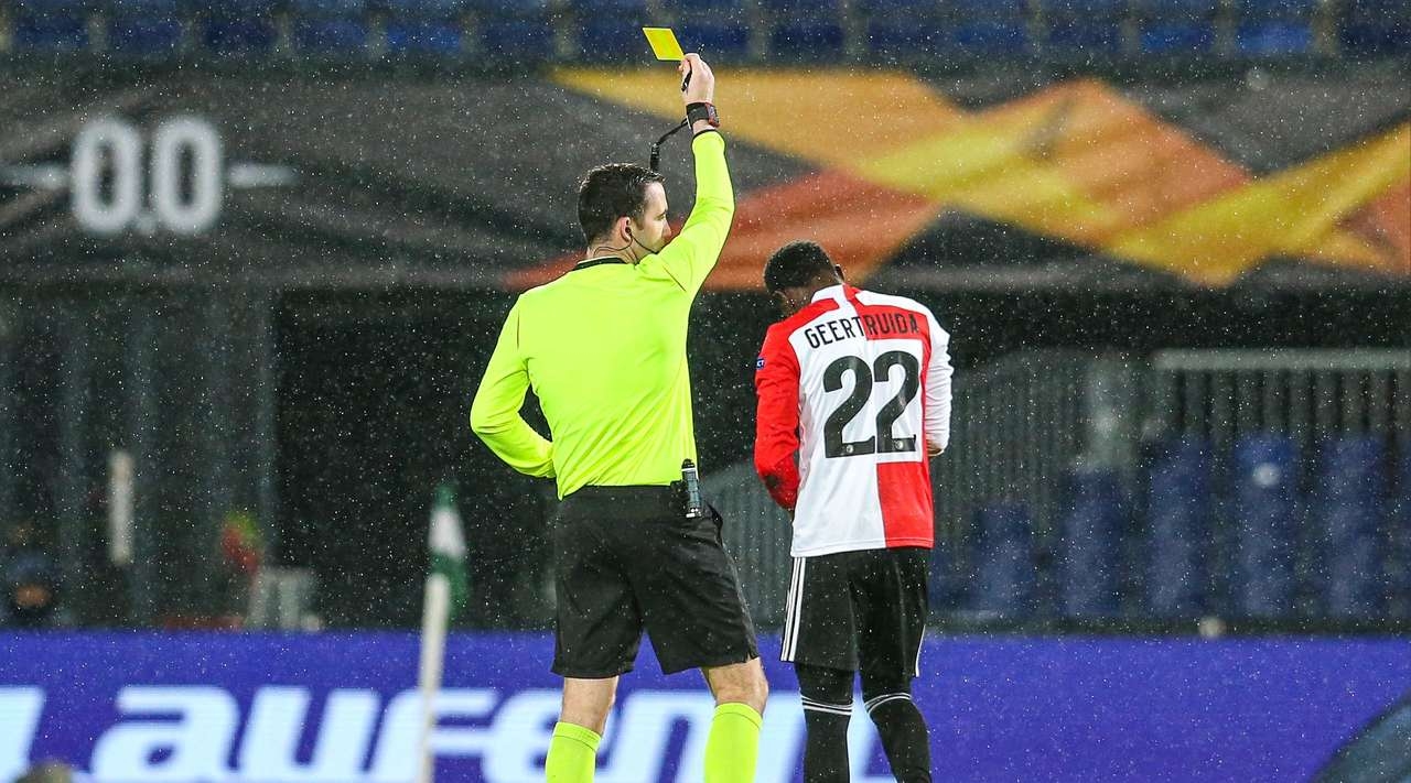 Отборът на си осигури място в елиминациите на Лига Европа