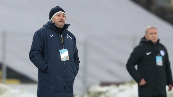 Старши треньорът на коментира загубата на отбора от Арда Сините
