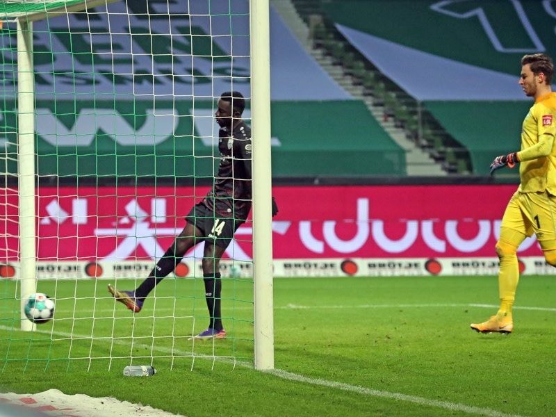 надви с 2 1 като гост в дуел между два от