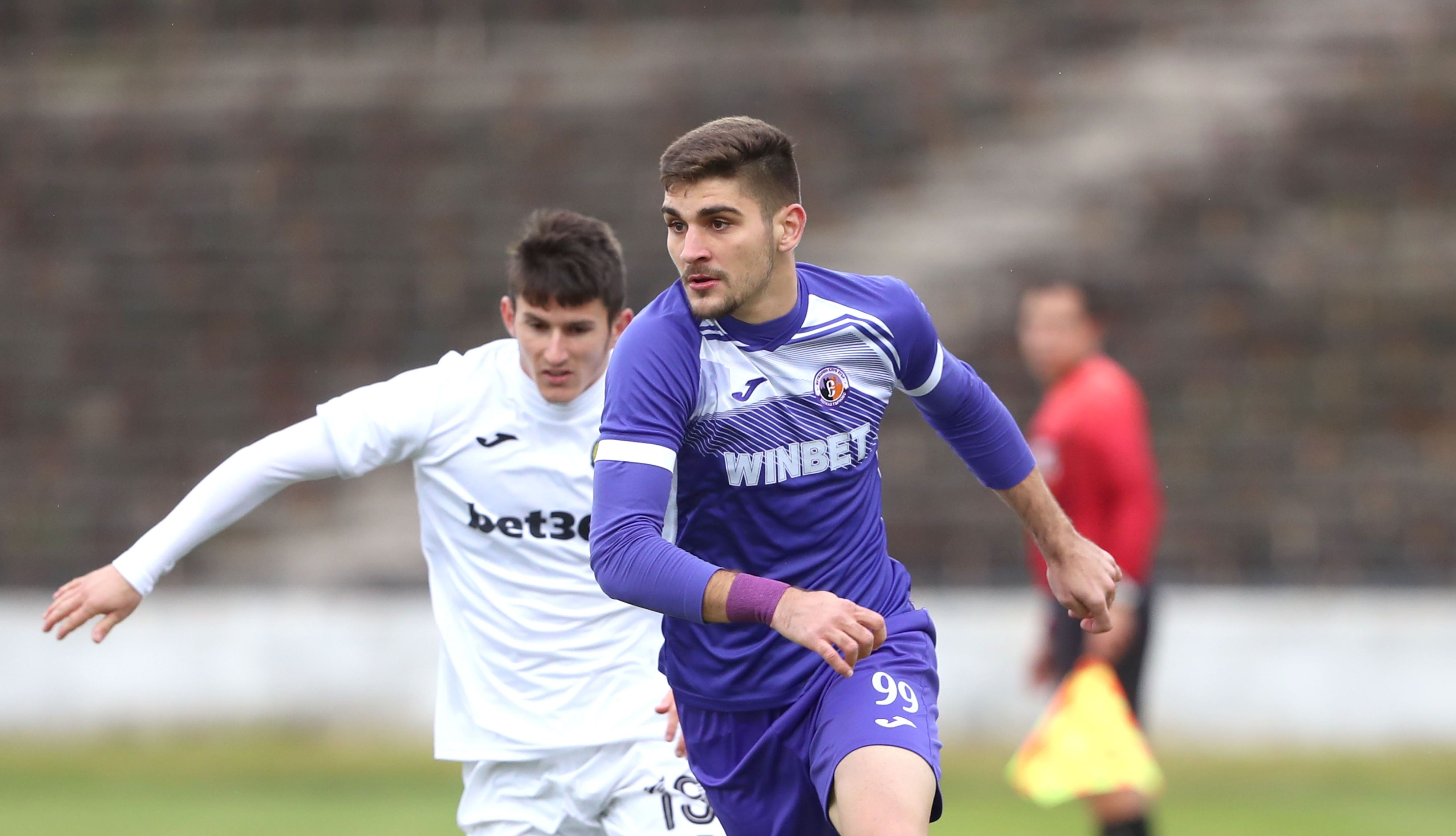 Откупната клауза на нападателя на Етър Преслав Боруков е 60