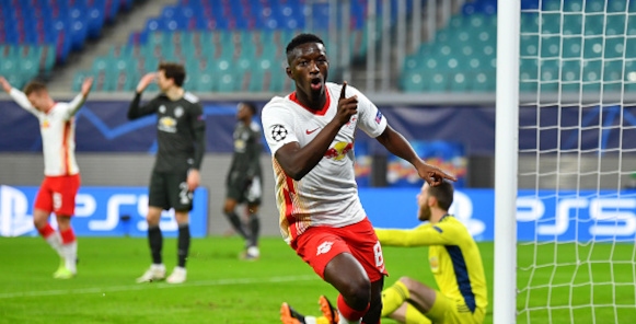 Третият в Бундеслигата приема тази вечер английския гранд в решаващ