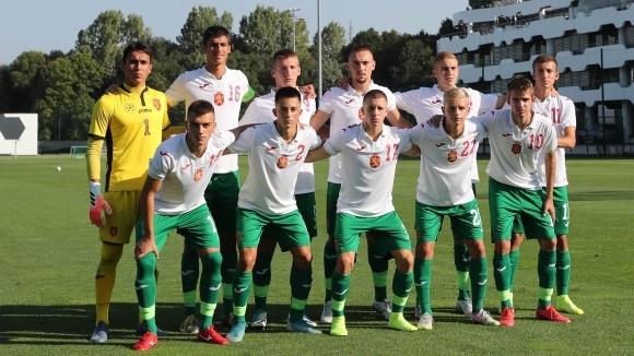 Юношеският национален отбор на България до 17 години родени 2004
