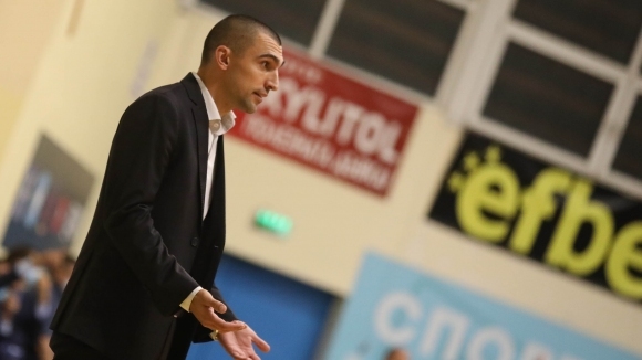 Старши треньорът на Академик Пловдив Йордан Янков бе разочарован от
