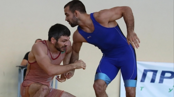 Константин Стас ще излезе срещу олимпийския шампион от Рио Давор