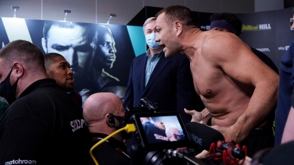 Снимка: Сам срещу всички: Пулев чака 55 месеца за мач с Джошуа