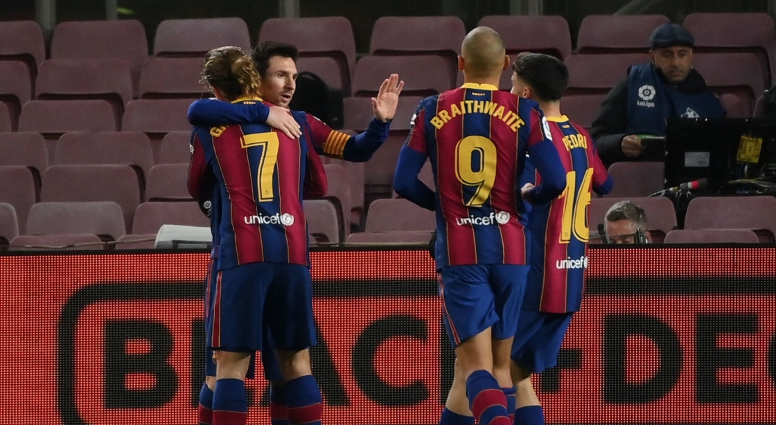 Непостоянният тим на посреща в среща от 13 ия кръг на