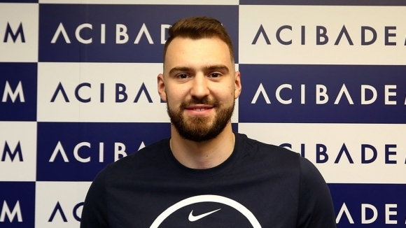 Гард крилото Марко Гудурич се завърна във Фенербахче 25 годишният сърбин е