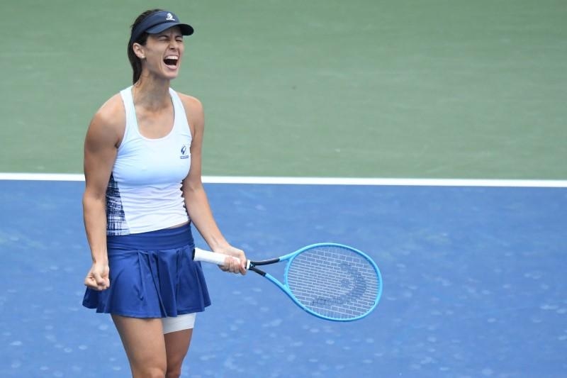Водещите български тенисистки Цветана Пиронкова и Виктория Томова запазиха позиции
