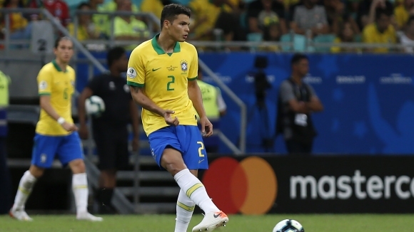 Защитникът на Челси Тиаго Силва мечтае да играе за Бразилия