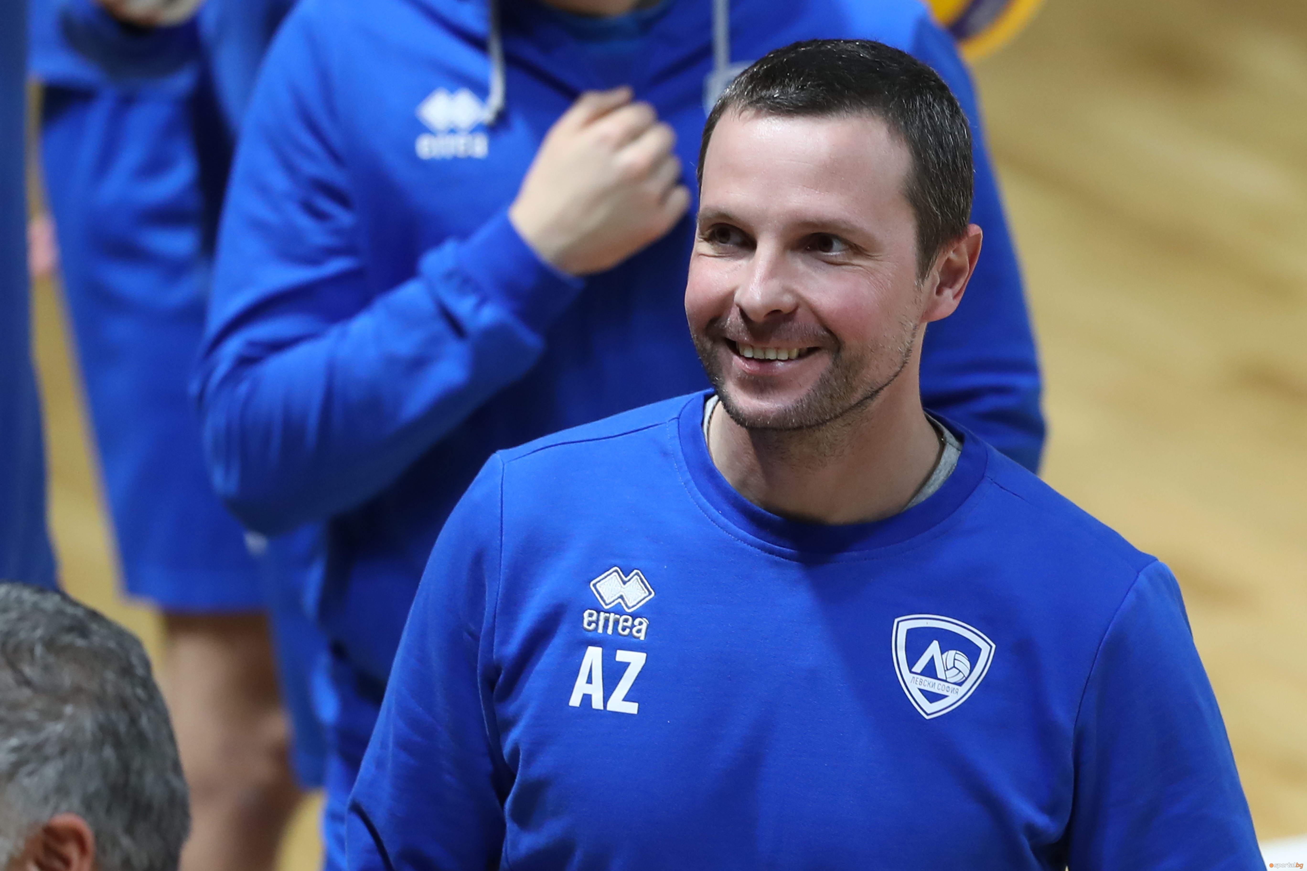 Старши треньорът Андрей Жеков изведе сините волейболисти за първа тренировка