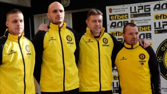 Бившият национал Владимир Манчев се присъедини към Миньор влизайки в