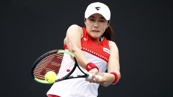 Най добрата българска тенисистка Цветана Пиронкова ще играе срещу южнокорейката На Ле