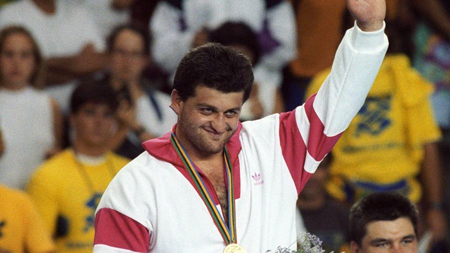 Олимпийският шампион по джудо от Барселона 1992 като част от