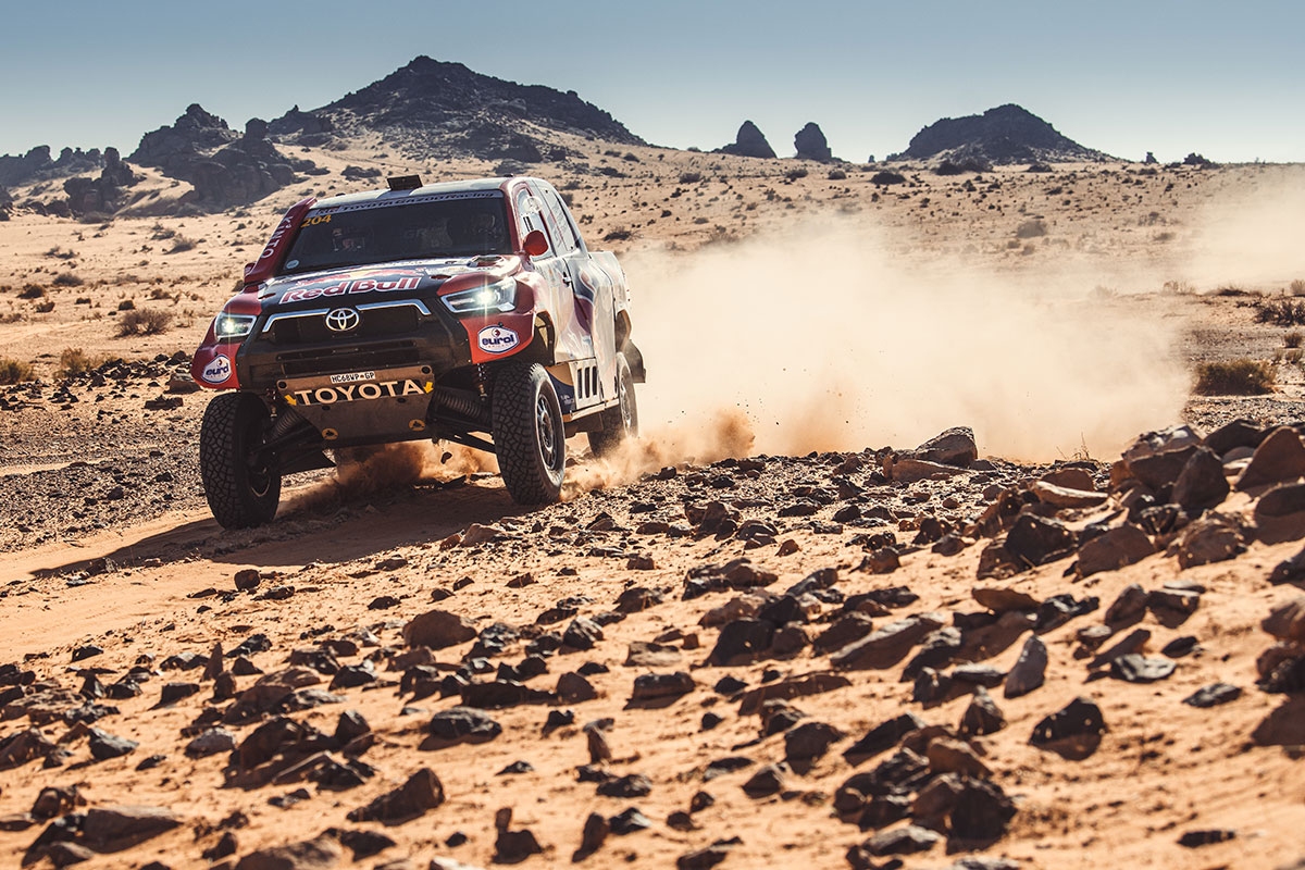 Катарецът Насер ал Атия с Toyota увеличи шансовете си за спечелване