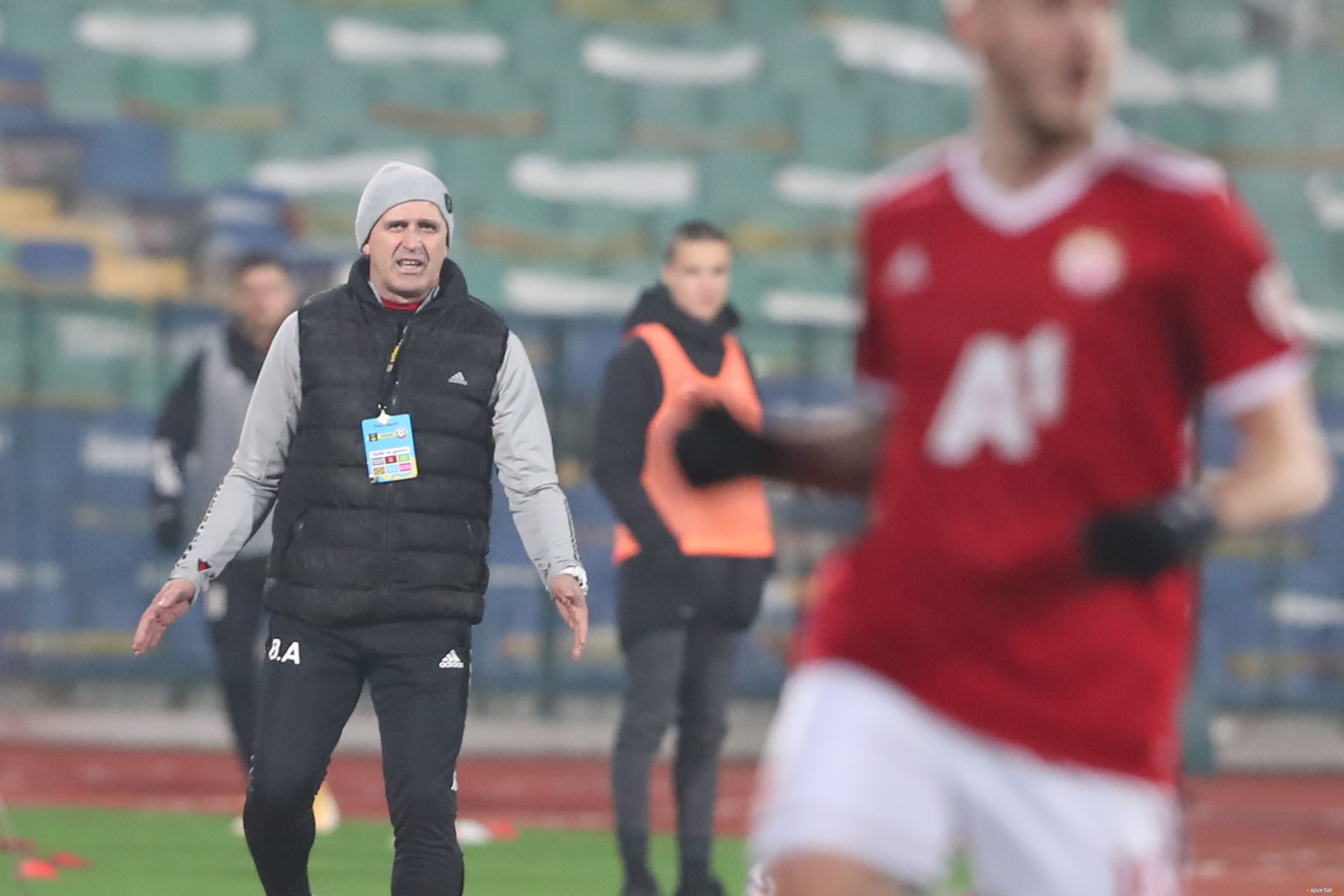 В лагера на ЦСКА София няма да пристигат играчи на проби