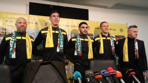 Тримата нови футболисти в , дошли от Фремад Амагер, дадоха