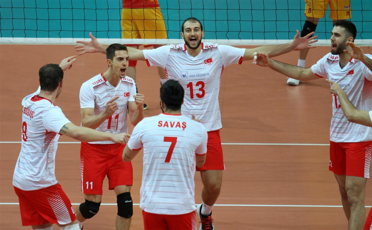 Волейболистите от националния отбор на Турция записаха втора победа на