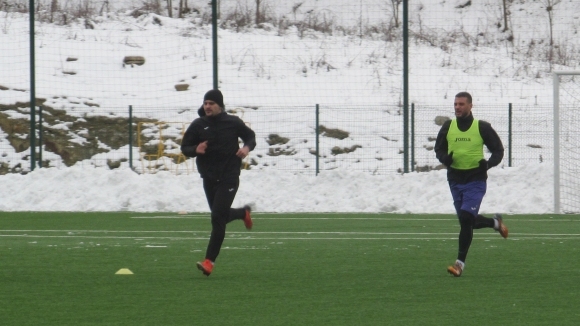 Тренировъчният терен Трифон Иванов до Спортното училище е напълно изчистен