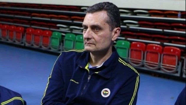 Сръбският специалист Зоран Терзич ще води турския волейболен гранд Фенербахче