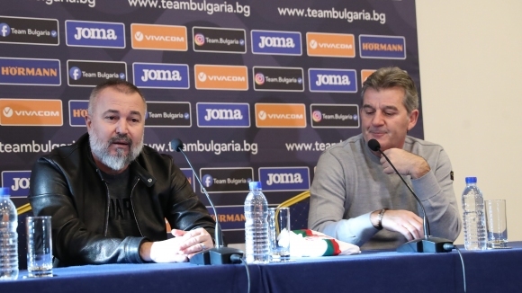 Новият национален селекционер на България Ясен Петров обяви официално екипа