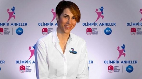 Едно от големите имена в женския баскетбол Гергана Брънзова ще