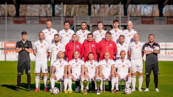 Тази вечер започва зимната си подготовка за пролетния полусезон на