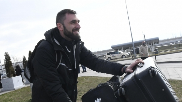 Капитанът на националния отбор Цветан Соколов говори след пристигането на