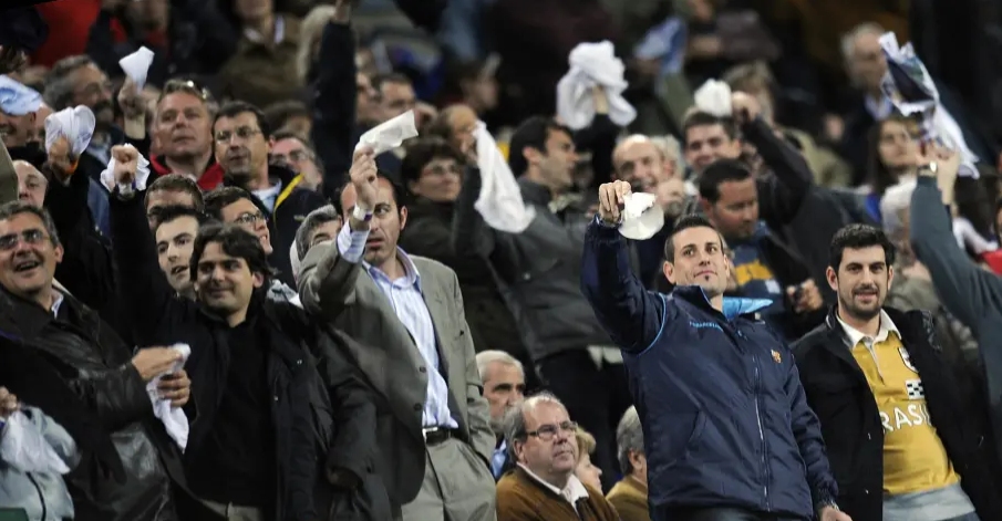 Наставникът на вече не се радва на доверието на повечето