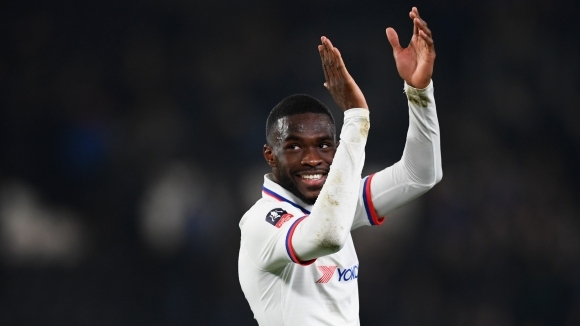 Трансферът на Фикайо Томори от Челси в Милан е факт