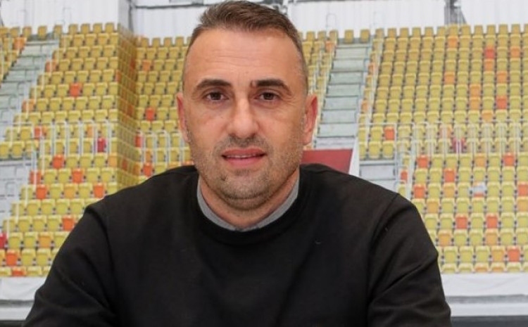 Новият селекционер на Босна и Херцеговина Ивайло Петев даде първото