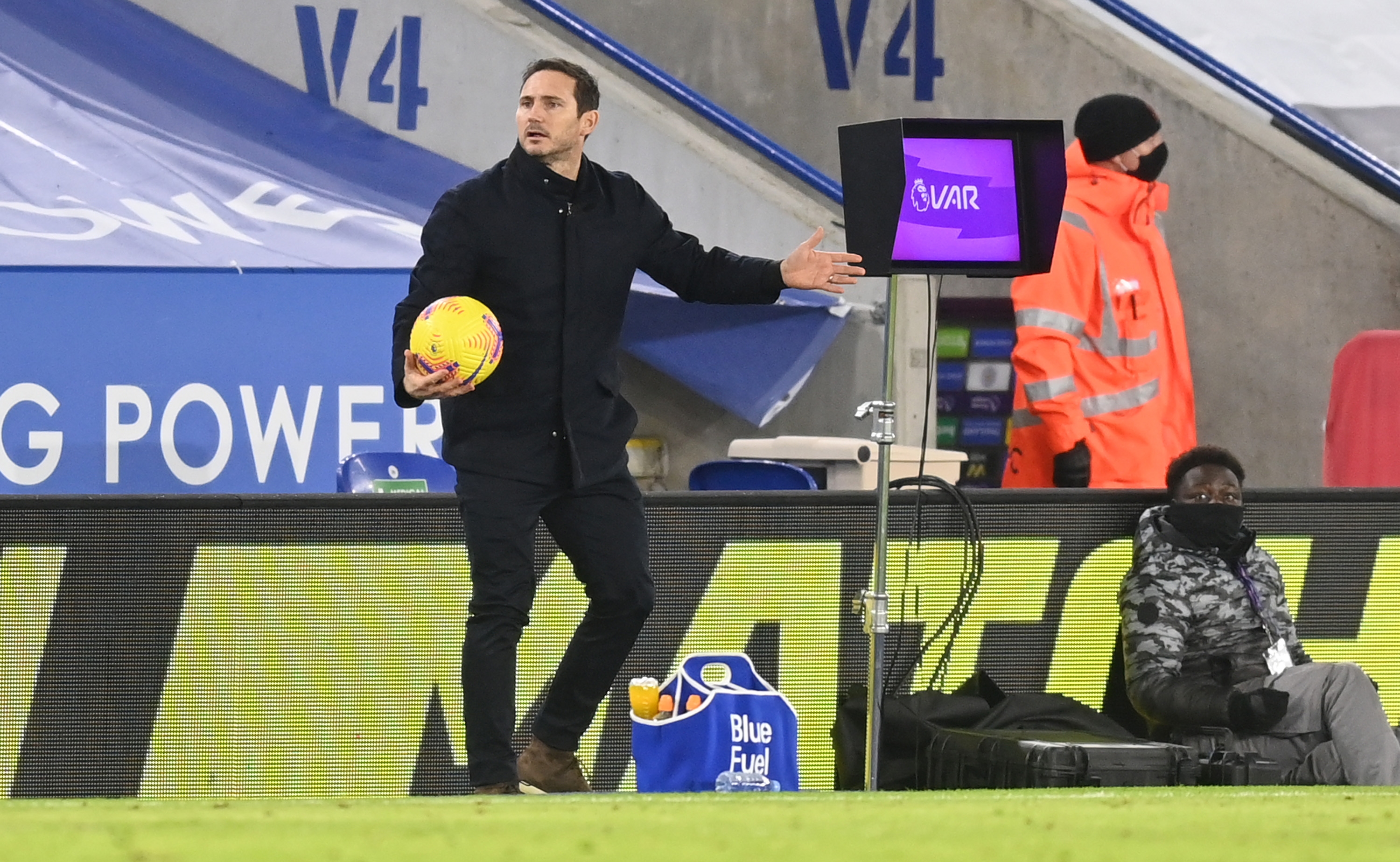 Бившият английски национал коментира освобождаването си от мениджърския пост в