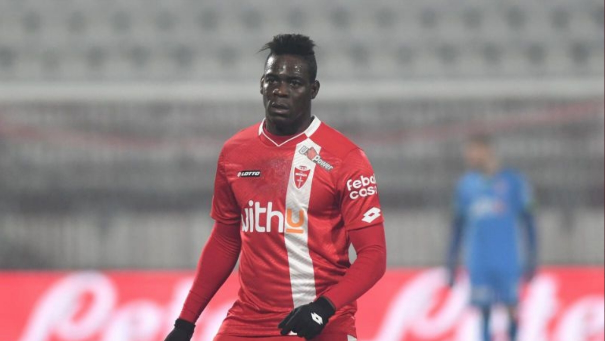 Гневни ултраси на влязоха в конфликт с Марио Балотели преди