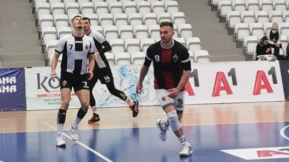 Волейболистите на Локомотив (Пловдив) се класираха за 1/4-финалите на турнира