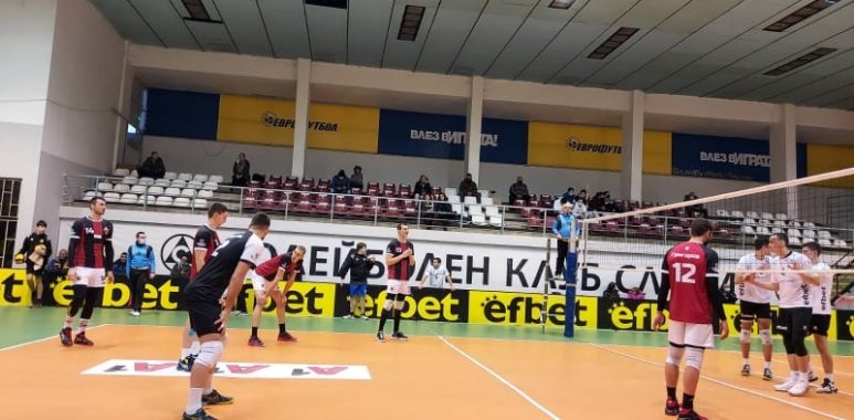 Волейболният отбор на Локомотив Пловдив отново излязоха начело във втората
