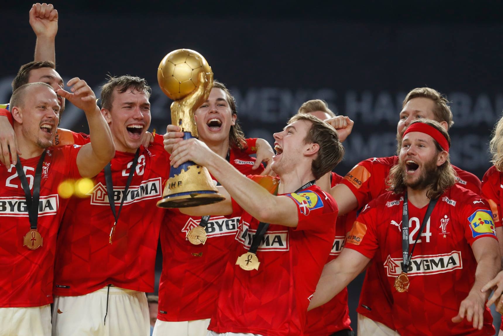 Олимпийският шампион Дания защити световната си титла в мъжкия хандбал