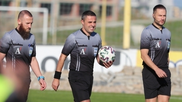 Шефът на Съдийската комисия към БФС Костадин Гергинов излезе с