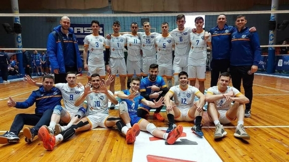 Волейболистите на Дунав (Русе) постигнаха 10-а си поредна победа във