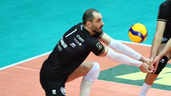 Българската волейболна звезда Матей Казийски може да премине в гранда