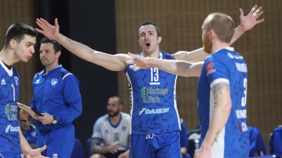 Мъжкият волейболен отбор на Левски София ще изиграе нови две